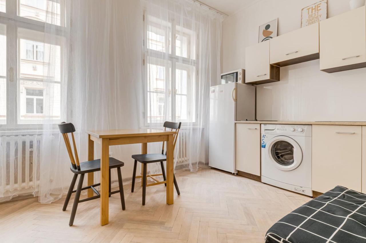 Vita Nejedleho Apartments Prag Dış mekan fotoğraf